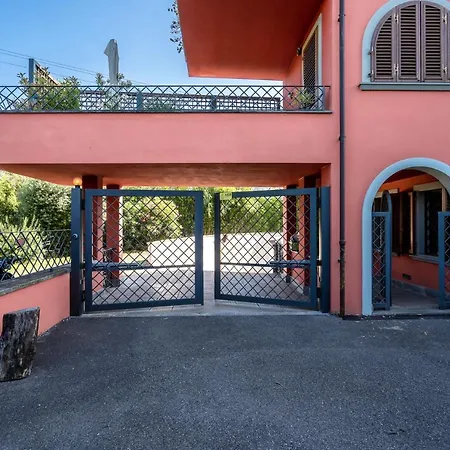 Apartment Cosy Terrace Florence